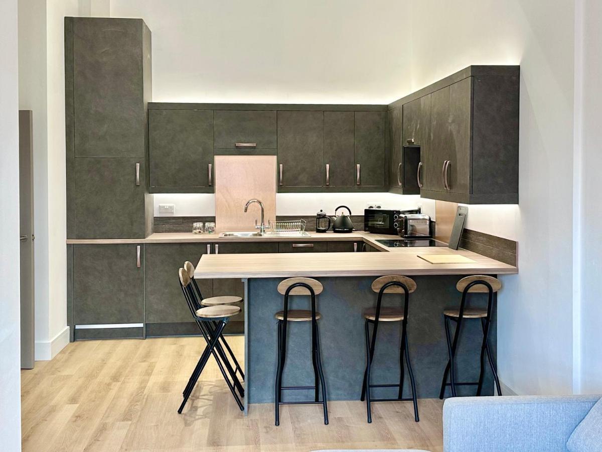 Fountain Apartment No 2 With Free Parking Йорк Екстериор снимка