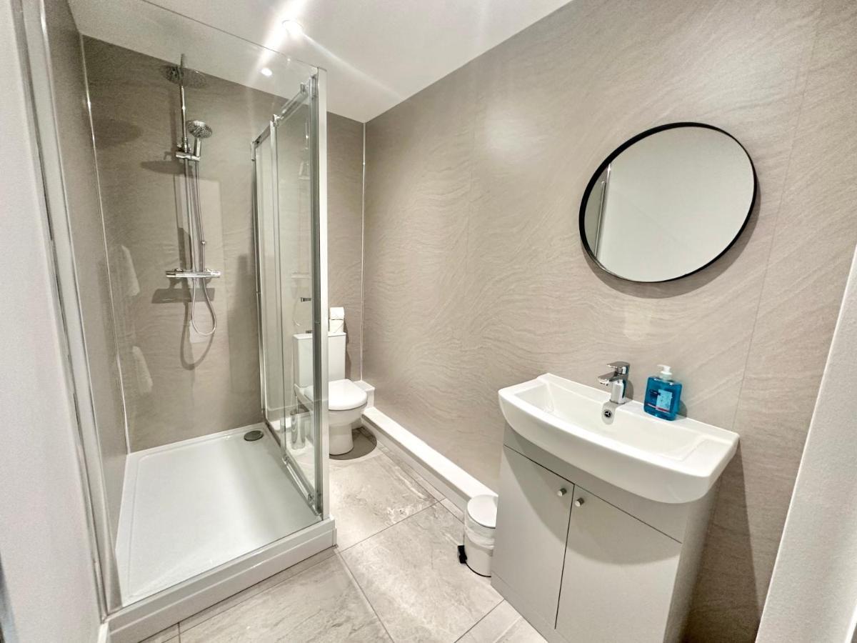 Fountain Apartment No 2 With Free Parking Йорк Екстериор снимка